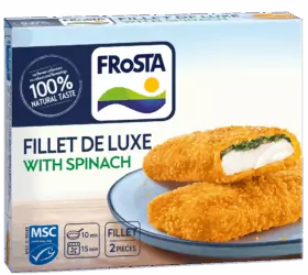 Krabička FRoSTA Fillet de Luxe se špenátem, na které jsou dva obalené rybí filety FRoSTA, z nichž jeden je otevřený a uvnitř je vidět špenát.